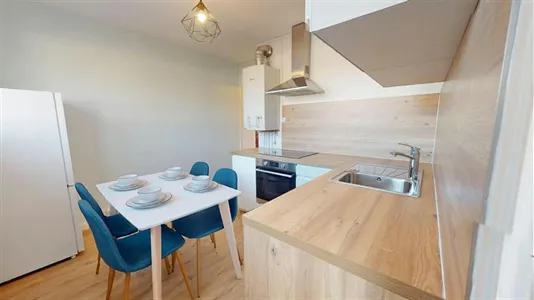 Rooms in Grenoble - photo 5