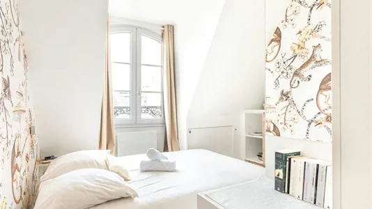 Apartments in Paris 7ème arrondissement - photo 1