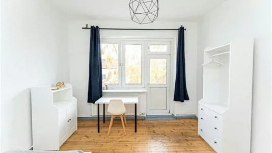 Rooms in Berlin Neukölln - photo 1