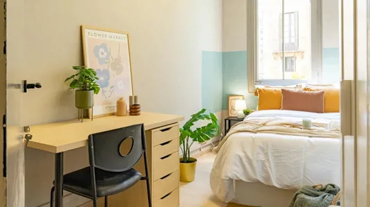 Rooms in Barcelona Ciutat Vella - photo 1