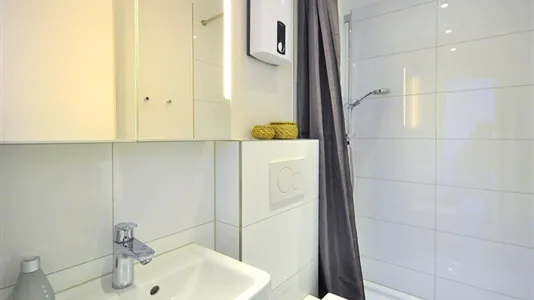 Apartments in Dusseldorf - photo 6