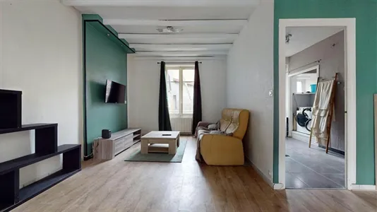 Rooms in Saint-Étienne - photo 7