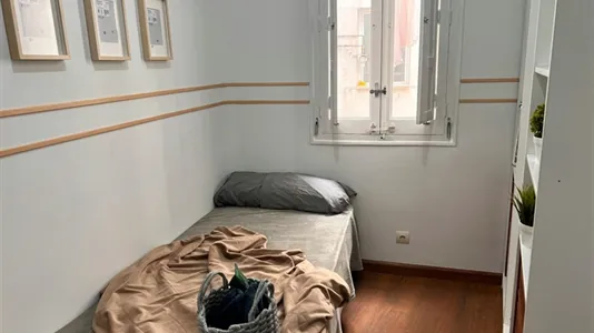 Rooms in Madrid Retiro - photo 7