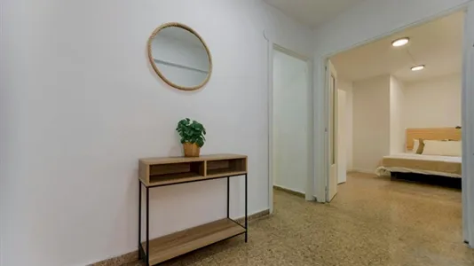 Rooms in Valencia Camins al Grau - photo 4