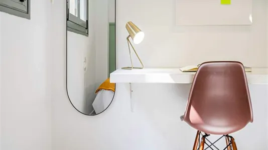 Rooms in Madrid Centro - photo 4