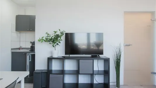 Apartments in Dusseldorf - photo 6