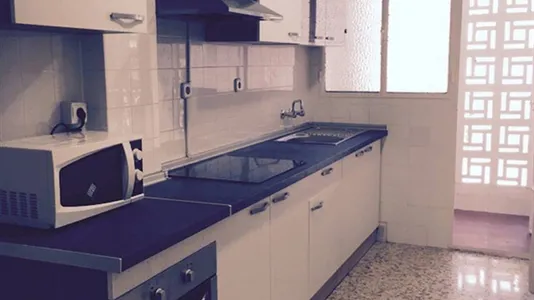 Rooms in Granada - photo 8