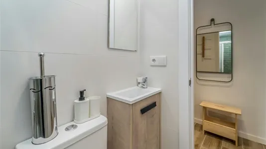 Rooms in Valladolid - photo 10