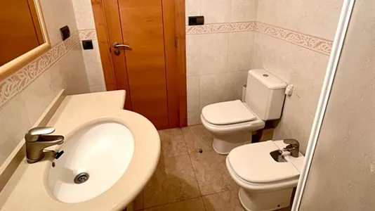 Rooms in Castellón de la Plana/Castelló de la Plana - photo 8