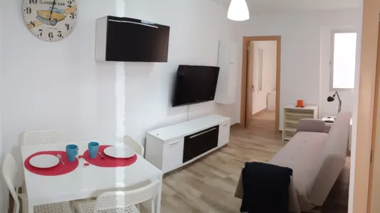 Rooms in Almería - photo 6