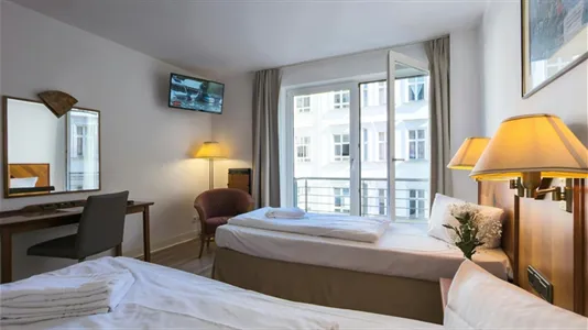 Apartments in Berlin Charlottenburg-Wilmersdorf - photo 9