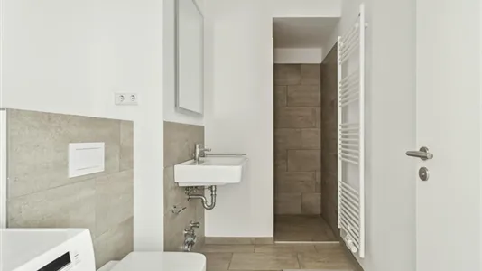 Rooms in Berlin Mitte - photo 4