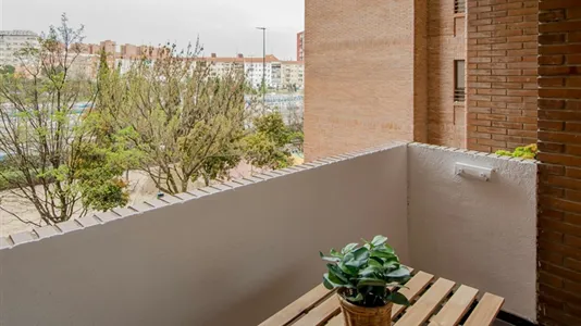 Rooms in Madrid Retiro - photo 8