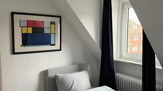 Apartments in Dusseldorf - photo 9