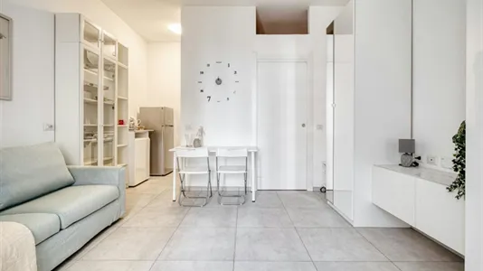 Apartments in Milano Zona 4 - Vittoria, Forlanini - photo 3