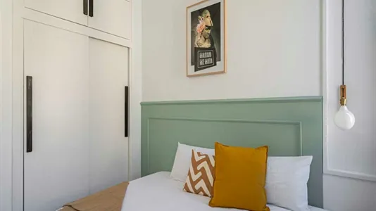 Rooms in Madrid Centro - photo 4