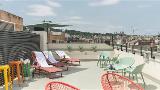 Rooms in Barcelona Ciutat Vella - photo 5