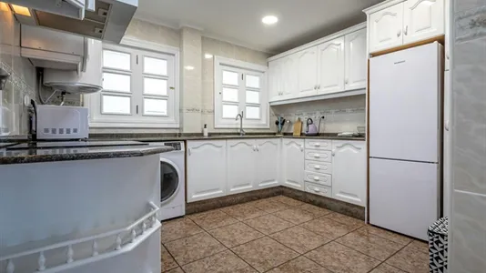 Apartments in la Punta - photo 7