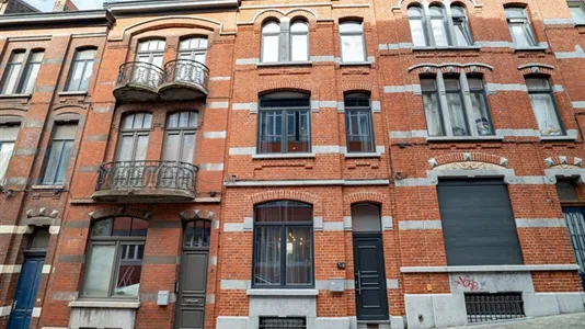 Rooms in Charleroi - photo 10