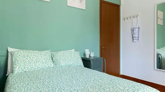 Rooms in Milano Zona 2 - Stazione Centrale, Gorla, Turro, Greco, Crescenzago - photo 3