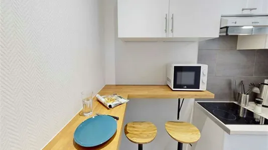 Rooms in Paris 18ème arrondissement - Montmartre - photo 10