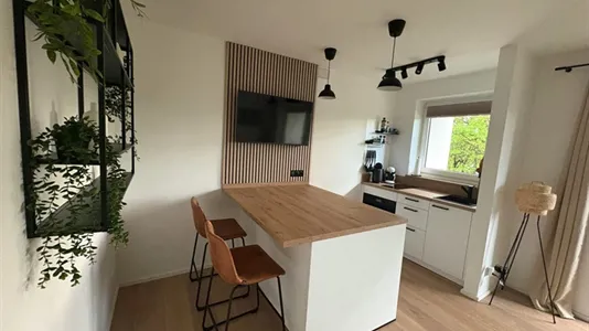 Apartments in Munich Bogenhausen - photo 1