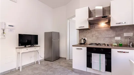 Apartments in Bologna - photo 4