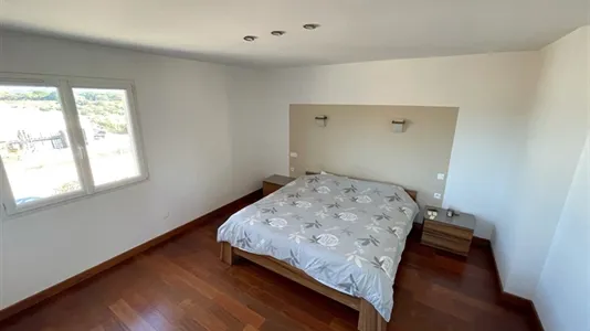 Houses in Lodève - photo 5