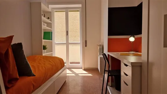 Rooms in Roma Municipio VIII – Appia Antica - photo 4