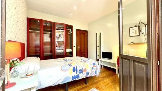 Rooms in Bilbao - photo 5