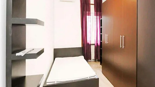 Rooms in Milano Zona 4 - Vittoria, Forlanini - photo 2