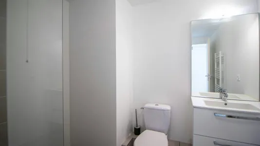 Rooms in Lyon - photo 8