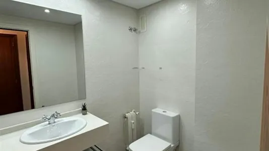 Rooms in Madrid Retiro - photo 8