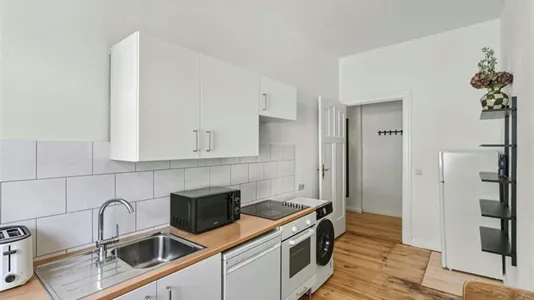 Apartments in Berlin Charlottenburg-Wilmersdorf - photo 4