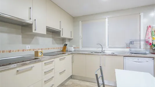 Rooms in Madrid Centro - photo 4