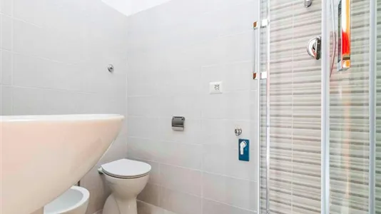 Rooms in Roma Municipio IX – EUR - photo 7