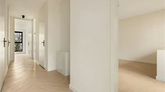 Houses in Haarlemmermeer - photo 8