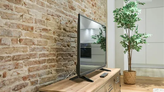 Apartments in Barcelona Ciutat Vella - photo 7