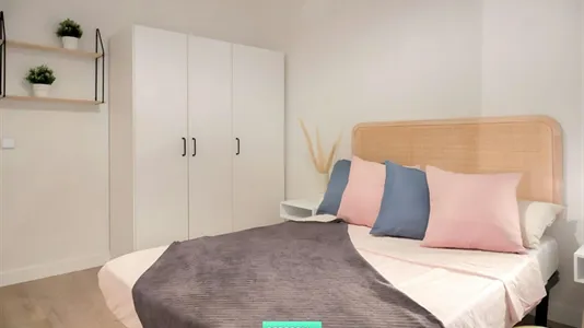 Rooms in Madrid Chamberí - photo 10