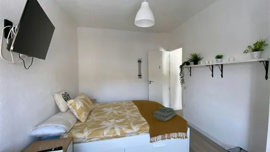 Rooms in Madrid Retiro - photo 7