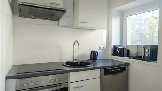 Apartments in Berlin Charlottenburg-Wilmersdorf - photo 4