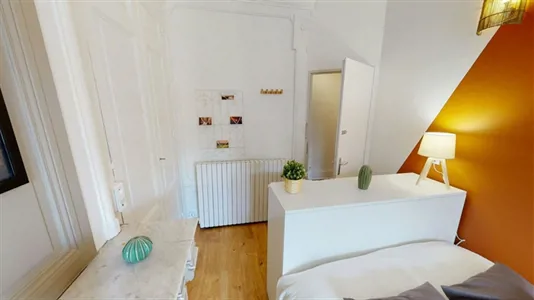Rooms in Lyon - photo 2