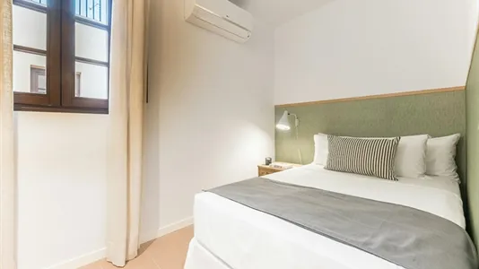 Apartments in Barcelona Ciutat Vella - photo 10