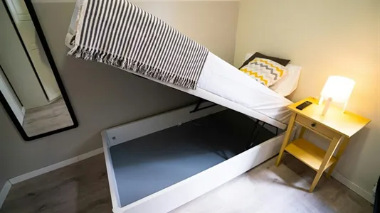 Rooms in Madrid Centro - photo 4