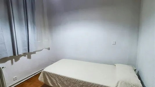 Rooms in Madrid Centro - photo 5