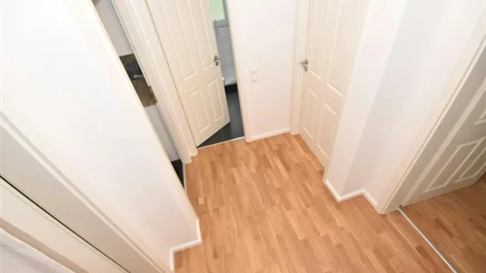 Rooms in Frankfurt West - photo 9