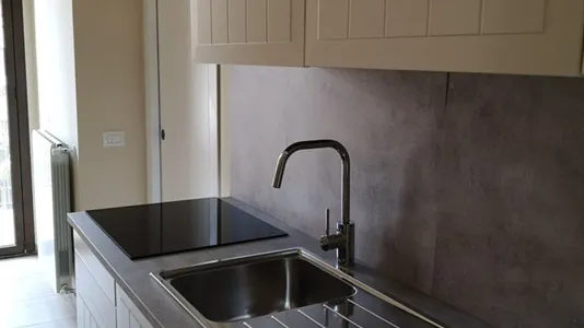 Rooms in Milano Zona 2 - Stazione Centrale, Gorla, Turro, Greco, Crescenzago - photo 5