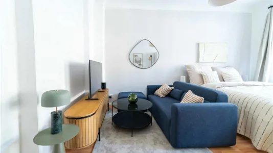 Apartments in Berlin Pankow - photo 2