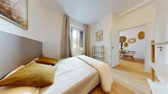 Rooms in Saint-Julien-en-Genevois - photo 10