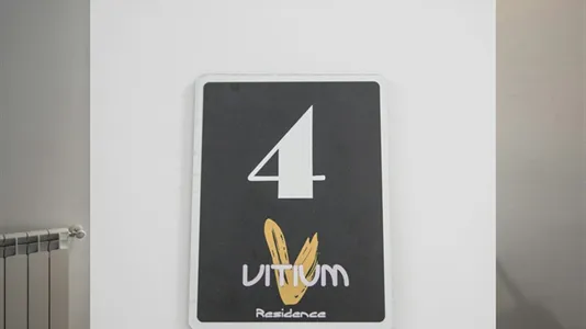 Rooms in Madrid Centro - photo 8